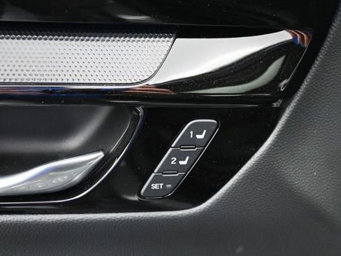 Used 2024 Honda CR-V EX-L image 14