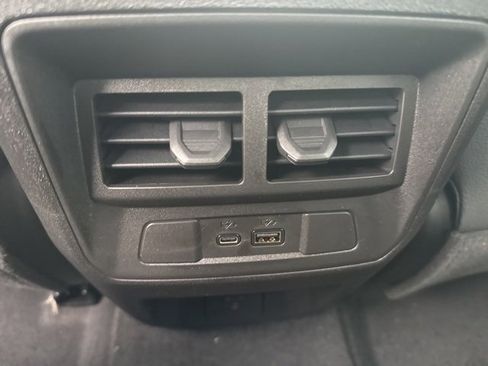 New 2026 GMC Canyon Denali w/ LPO, Denali Black Edition image 22