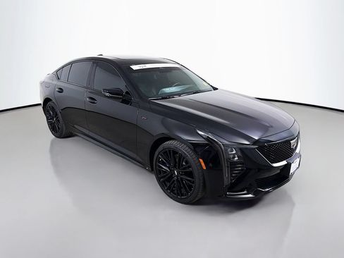 Certified 2025 Cadillac CT5 V w/ LPO, ONYX Package AWD/4WD image 4