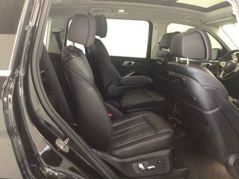 Used 2020 BMW X7 xDrive40i w/ Luxury Seating Package AWD/4WD image 16