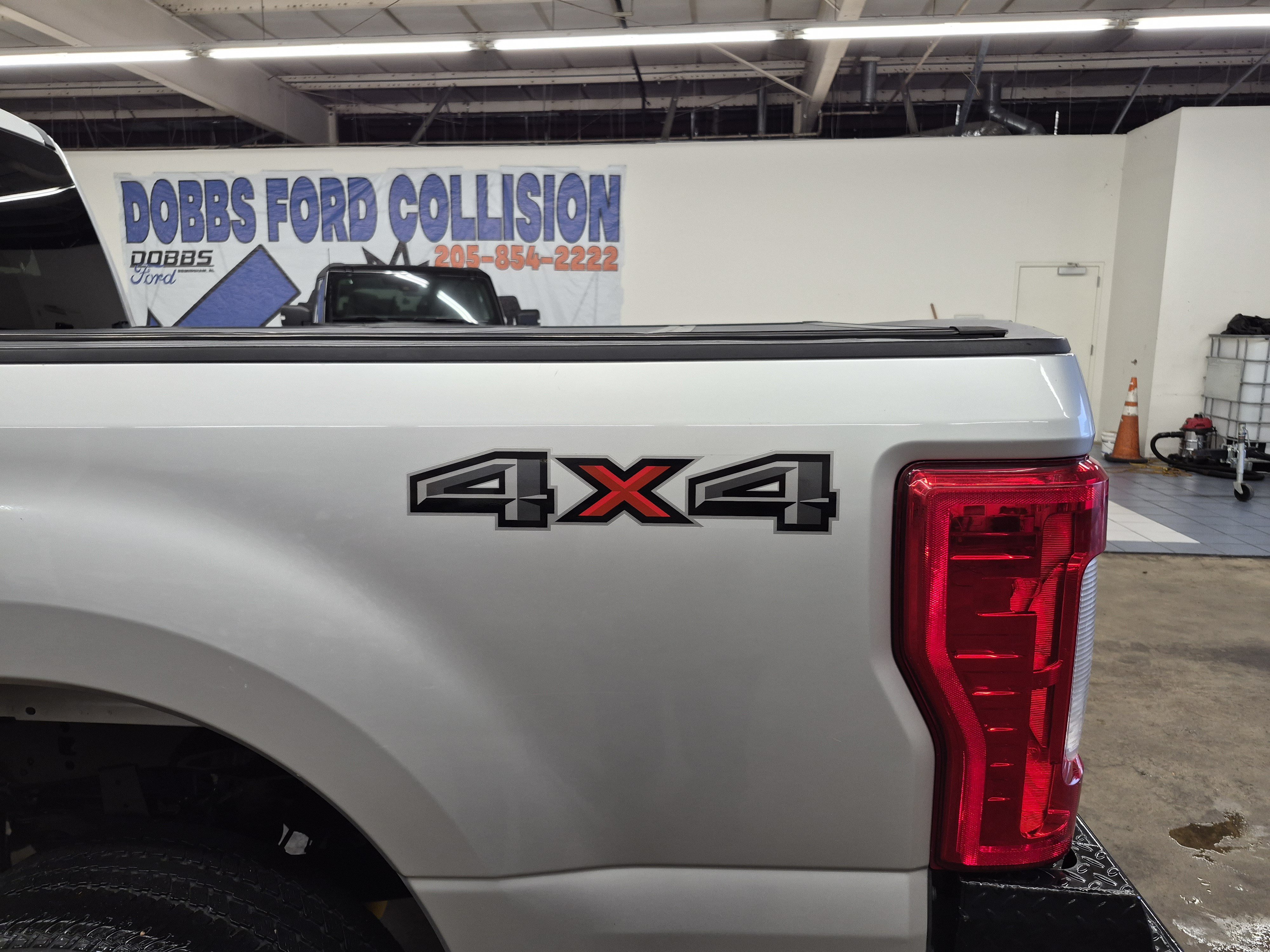 Used 2019 Ford F250 4x4 Crew Cab Super Duty image 9