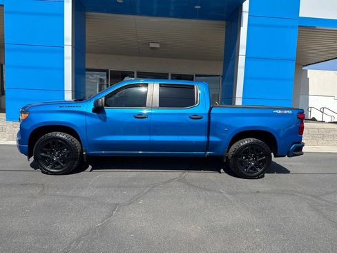 Used 2022 Chevrolet Silverado 1500 Custom w/ LPO, Dark Essentials Package AWD/4WD image 11