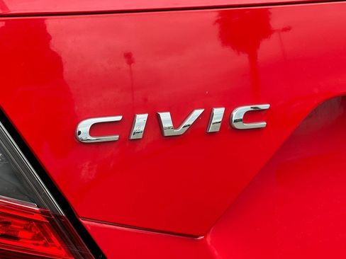 Used 2019 Honda Civic EX image 26