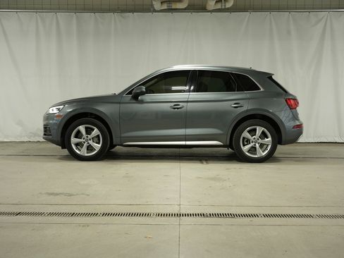 Used 2020 Audi Q5 2.0T Premium Plus w/ Premium Plus Package image 2