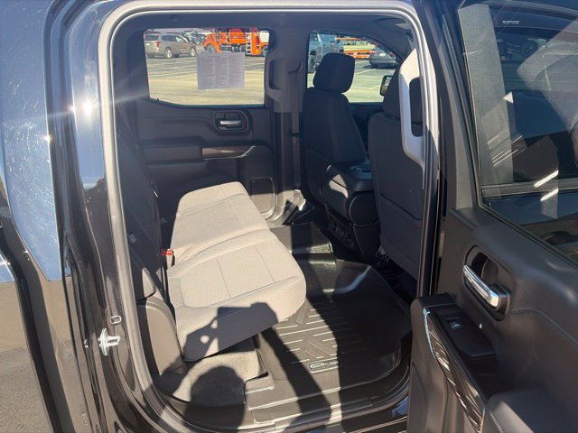 Used 2022 Chevrolet Silverado 1500 RST w/ Rally Edition AWD/4WD image 14
