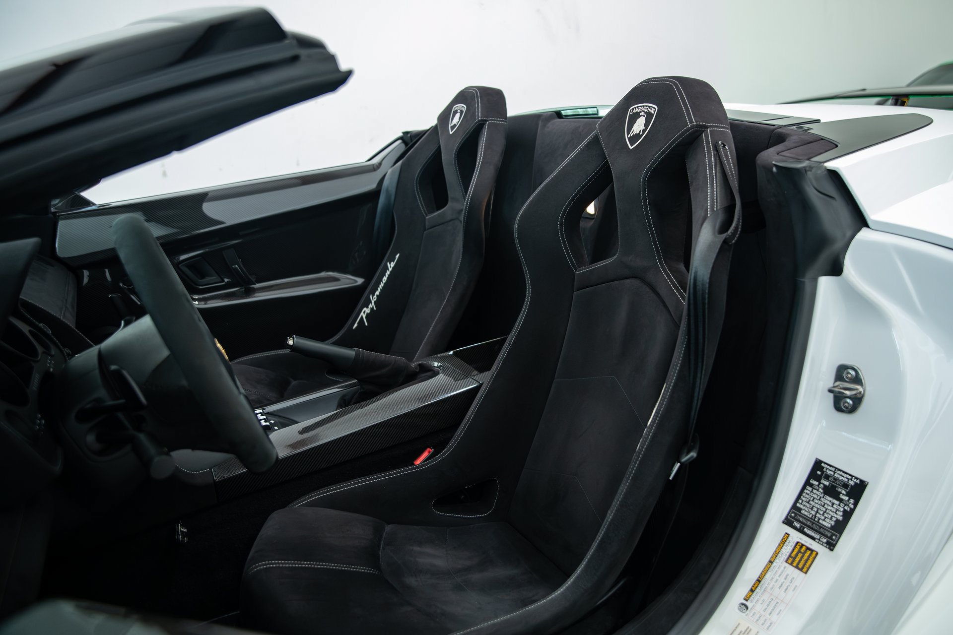 Used 2013 Lamborghini Gallardo LP 570-4 Performante AWD/4WD image 14