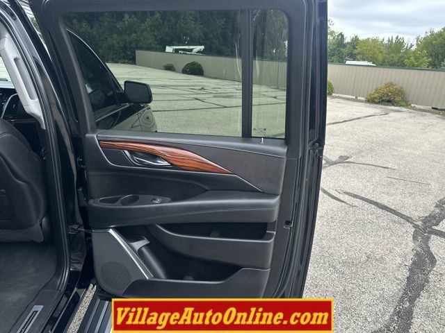 Used 2015 Cadillac Escalade ESV Premium AWD/4WD image 42