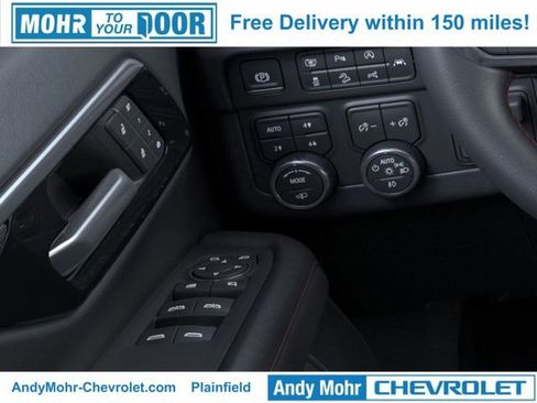 New 2026 Chevrolet Suburban RST image 22