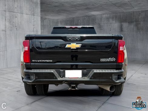 Used 2024 Chevrolet Silverado 3500 High Country w/ High Country Premium Package AWD/4WD image 6