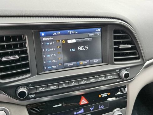 Used 2020 Hyundai Elantra Value Edition w/ Cargo Package (C1) FWD image 18