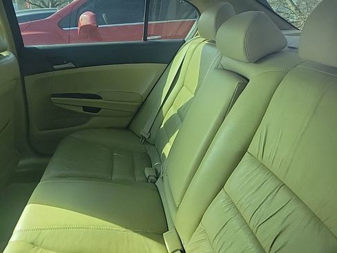 Used 2012 Honda Accord SE image 22