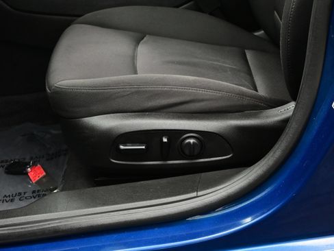 Used 2019 Chevrolet Malibu RS w/ LPO, Convenience Package 2 FWD image 10
