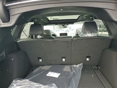 New 2026 Acura RDX SH-AWD image 7