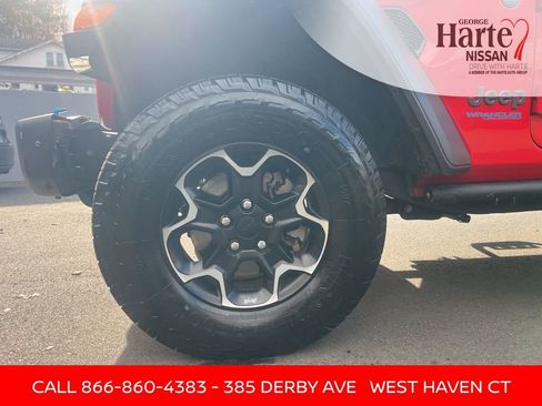 Used 2021 Jeep Wrangler Unlimited Rubicon 4xe w/ Steel Bumper Group AWD/4WD image 29
