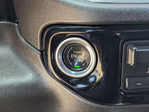 Used 2023 Chevrolet Silverado 1500 High Country w/ Technology Package image 31