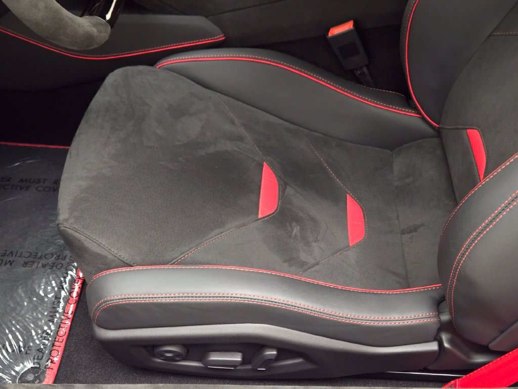 Used 2023 Lamborghini Huracan Tecnica RWD image 30
