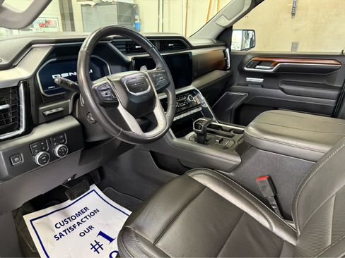 Used 2023 GMC Sierra 1500 Denali w/ Denali Reserve Package image 9
