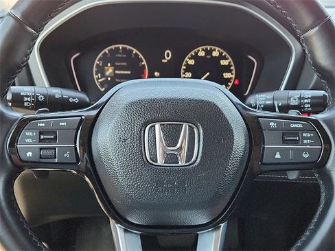Used 2023 Honda Pilot Touring image 24