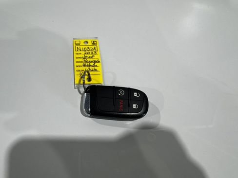 Used 2023 Jeep Renegade Altitude AWD/4WD image 45