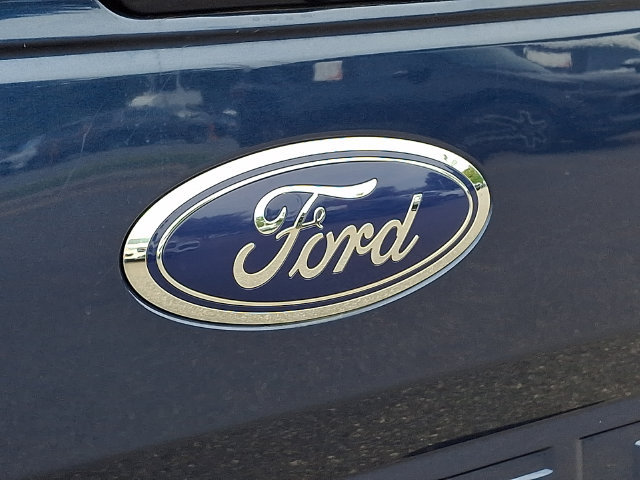 Used 2018 Ford F150 Lariat w/ Equipment Group 502A Luxury AWD/4WD image 30