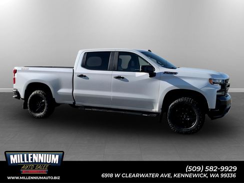 Used 2022 Chevrolet Silverado 1500 LT Trail Boss w/ Convenience Package II AWD/4WD image 1