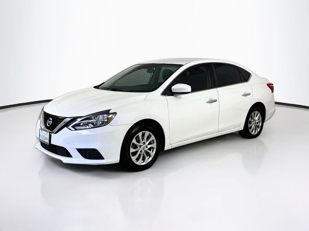 Used 2018 Nissan Sentra SV FWD image 3