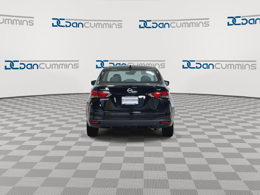 Used 2024 Nissan Versa SV FWD image 7