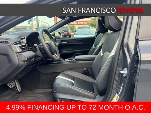 Certified 2025 Toyota Camry SE image 11