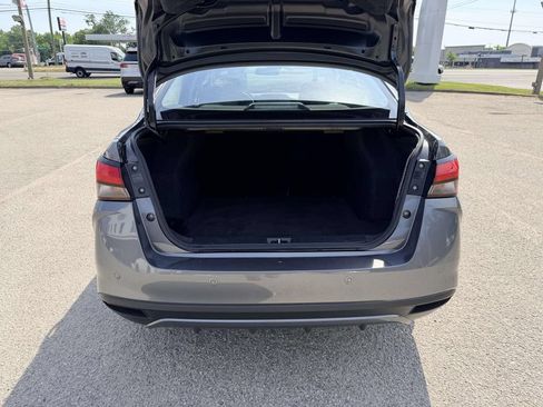 Used 2023 Nissan Versa SV FWD image 15