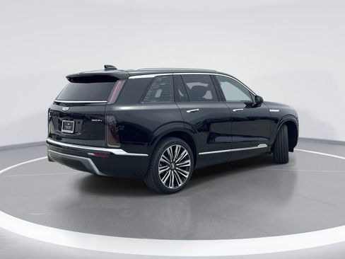 New 2026 Cadillac Vistiq Premium Luxury AWD/4WD image 3