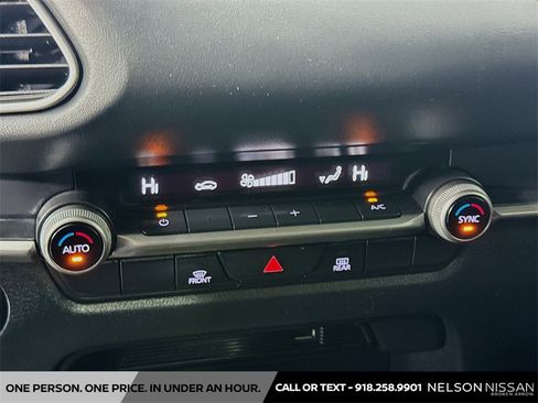 Used 2021 MAZDA CX-30 AWD 2.5 S w/ Select Package image 15