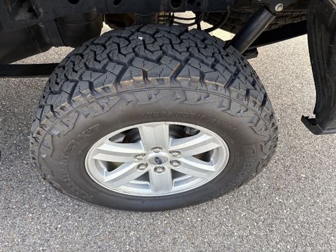 Used 2021 Ford F150 XLT AWD/4WD image 10
