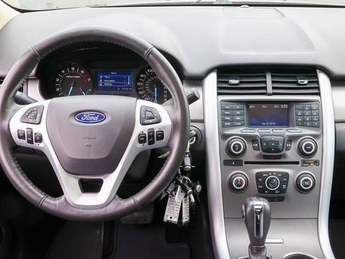 Used 2014 Ford Edge SEL w/ Equipment Group 204A FWD image 6