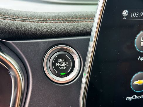 Used 2024 Chevrolet Blazer Premier w/ Enhanced Convenience Package image 16