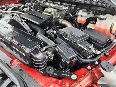 Used 2023 GMC Sierra 2500 AT4 w/ Gooseneck/5TH Wheel Package image 18