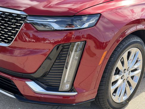 Certified 2023 Cadillac XT6 Premium Luxury w/ Technology Package image 8