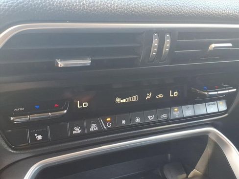 Used 2024 MAZDA CX-90 Plug-In Hybrid w/ Preferred image 12