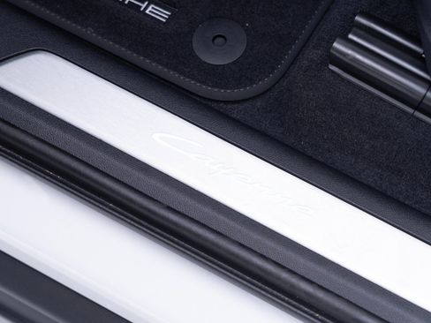 New 2026 Porsche Cayenne Coupe image 14