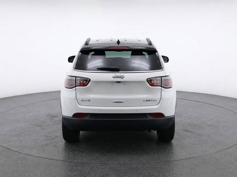 Used 2025 Jeep Compass Limited AWD/4WD image 7