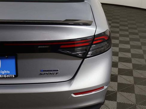 Used 2025 Honda Accord Sport image 16