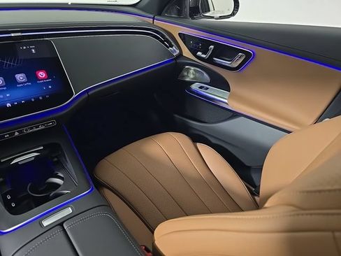 New 2026 Mercedes-Benz E 350 4MATIC Sedan image 24