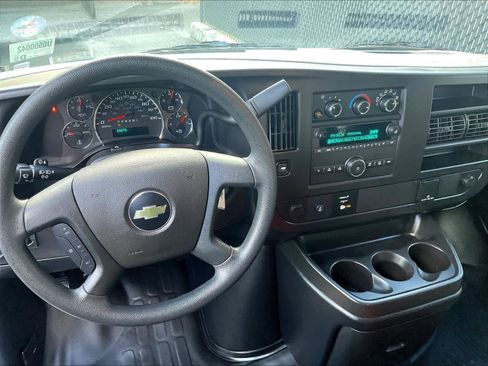 Used 2024 Chevrolet Express 2500 w/ Driver Convenience Package image 16