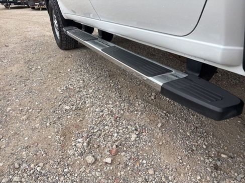 Used 2024 GMC Sierra 2500 Pro w/ Convenience Package image 16