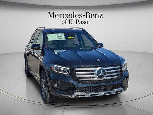 New 2026 Mercedes-Benz GLB 250 image 2