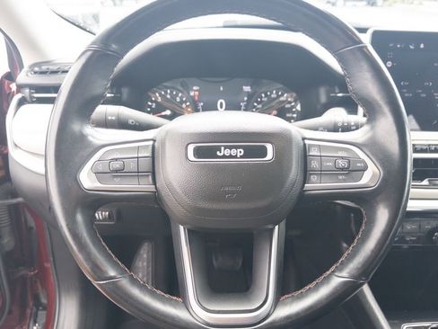 Used 2022 Jeep Compass Limited w/ Sun and Sound Group image 18