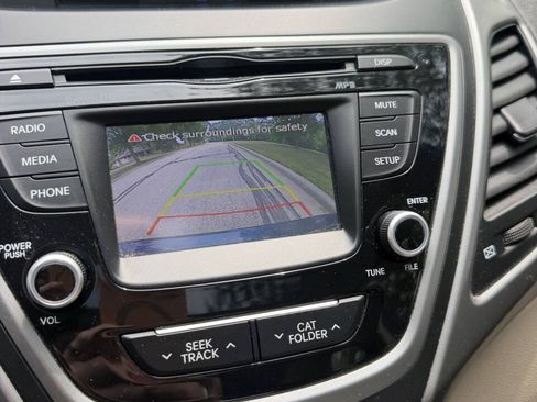 Used 2016 Hyundai Elantra Value Edition FWD image 19