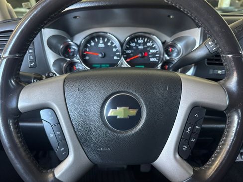 Used 2011 Chevrolet Silverado 1500 LT w/ All-Star Edition RWD image 33