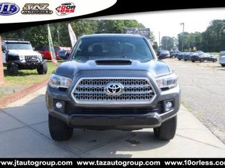 Used 2017 Toyota Tacoma TRD Sport w/ Tow Package RWD video 2