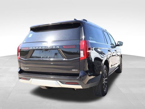 Used 2025 Ford Expedition Max Platinum AWD/4WD image 16
