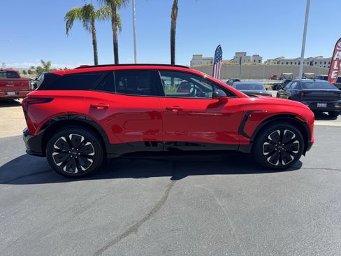 Used 2024 Chevrolet Blazer EV RS AWD/4WD image 11